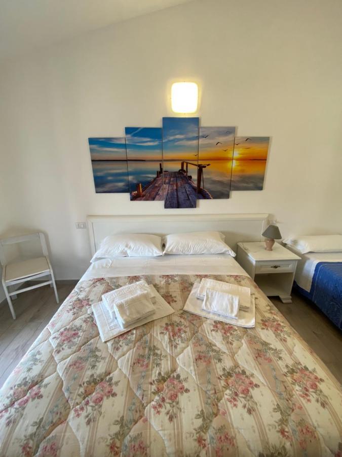 Molti Mari B&B Resort Ольбія Екстер'єр фото